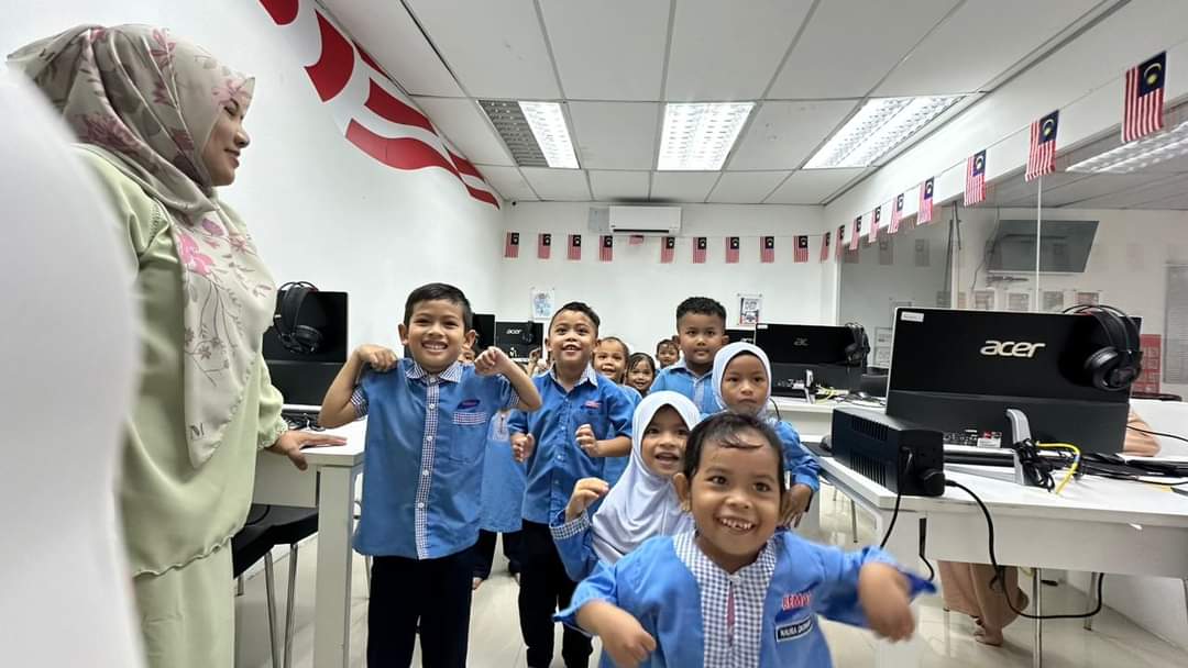KELAS-ICT-PELAJAR-TADIKA-KEMAS-1